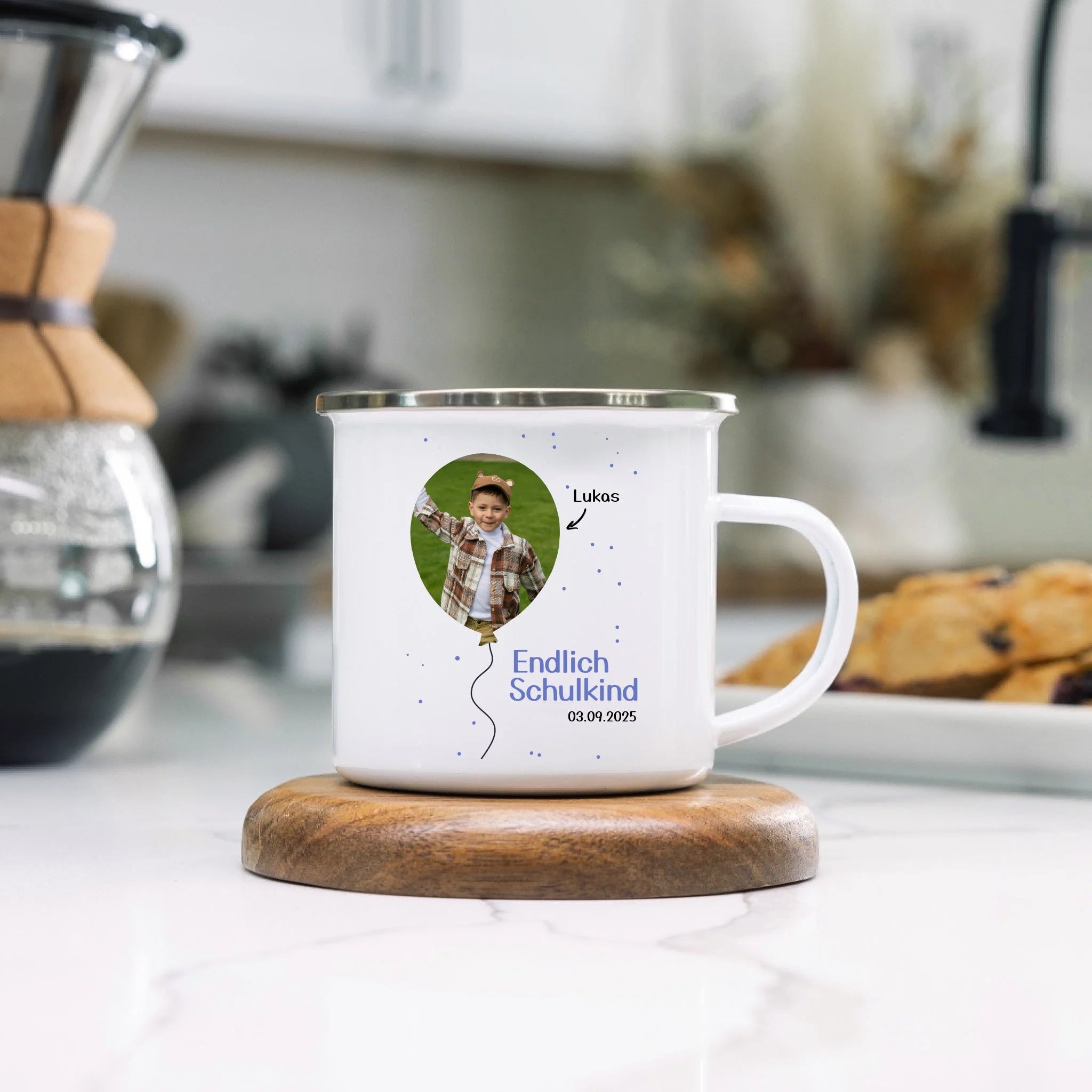 Foto Tasse Schulkind 2025 Junge Mädchen, Schulanfang Einschulung Fototasse Personalisiert mit Bild & Name, Einschulungsgeschenk ersten Schultag für Erstklässler - Emaille Tasse