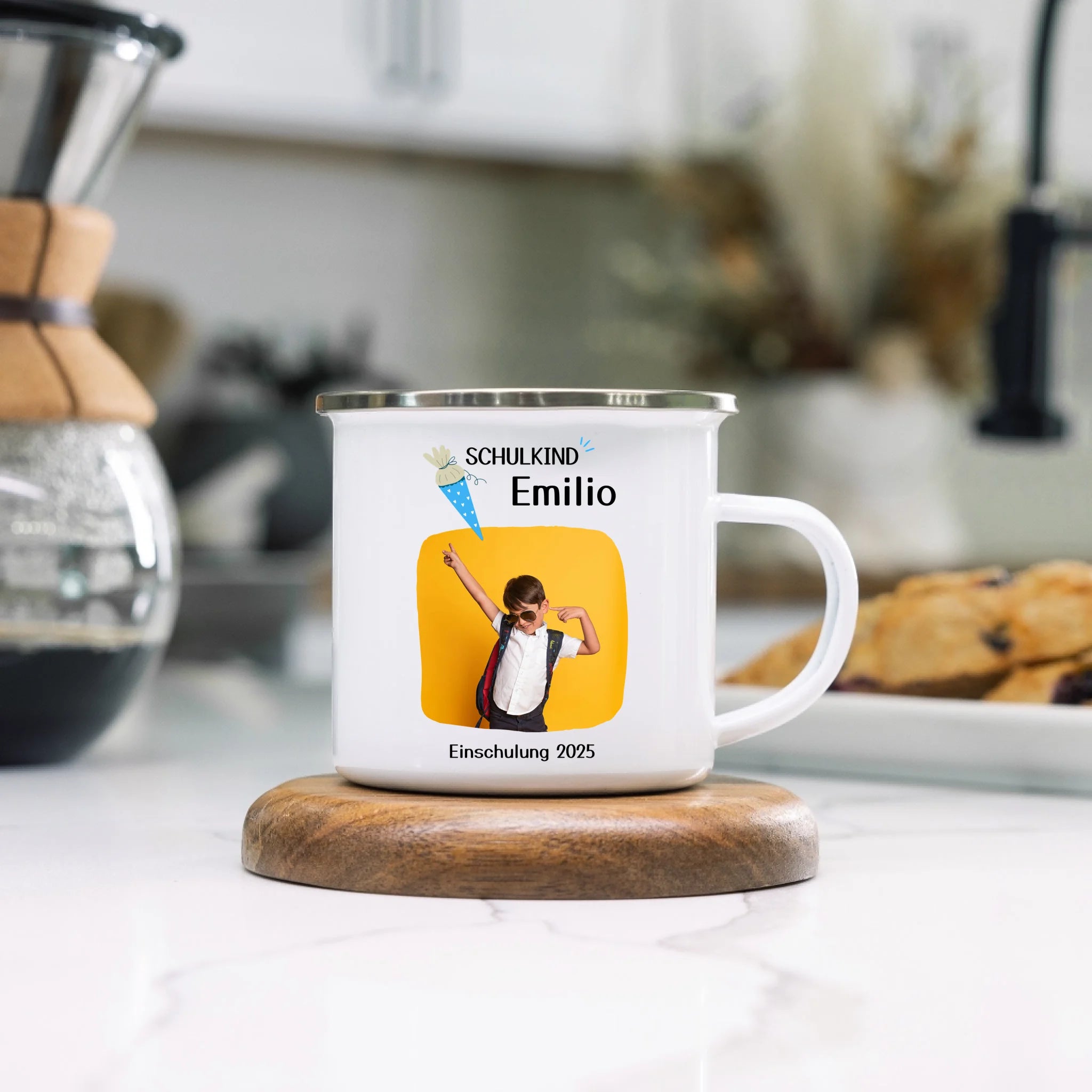 Foto Tasse Schulkind 2025 Junge Mädchen, Schulanfang Einschulung Fototasse Personalisiert mit Name Bild, Einschulungsgeschenk ersten Schultag für Erstklässler - Emaille Tasse