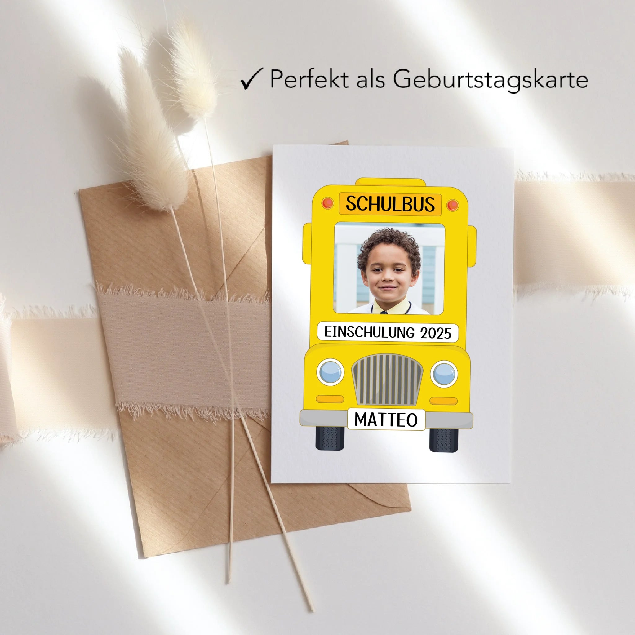 Karte Schulkind Junge, Einschulung Schulanfang Grußkarte Personalisiert mit Name, Einschulungskarte zum ersten Schultag für Erstklässler - Klappkarte mit Umschlag